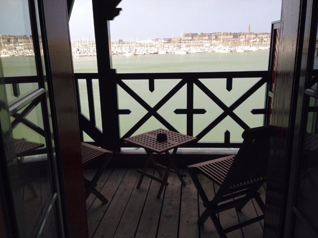 Hotel D'Aleth Saint-Malo Phòng bức ảnh